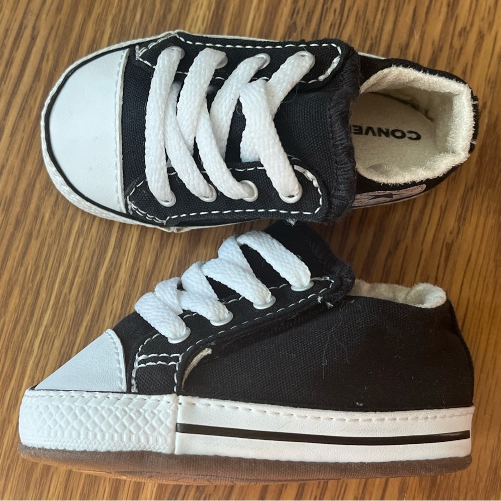 Converse baby shoes size 2